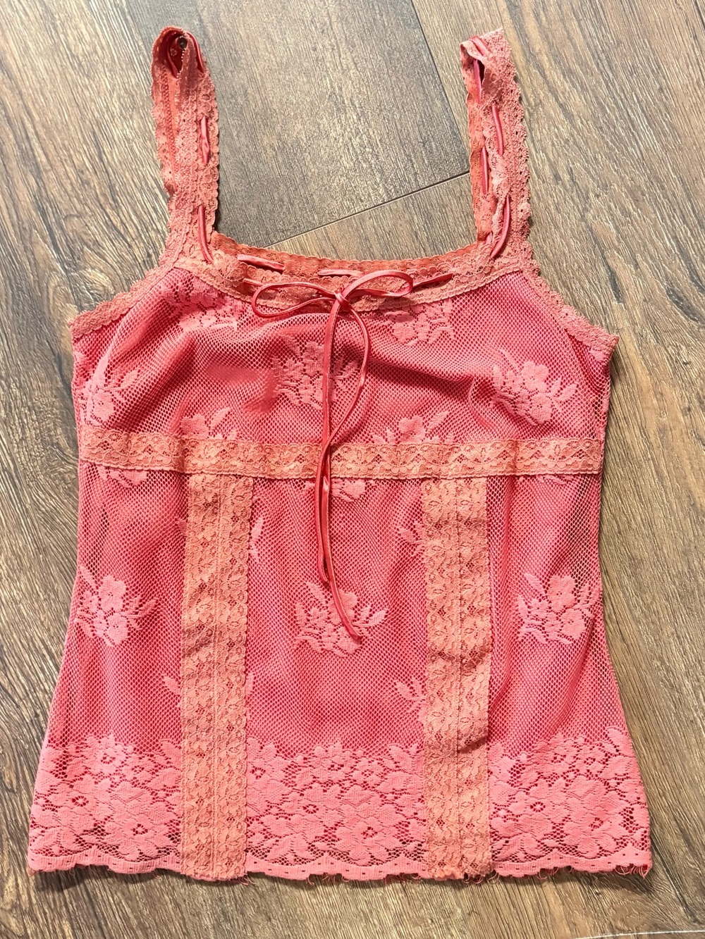 Y2K lace tank top with tie detail